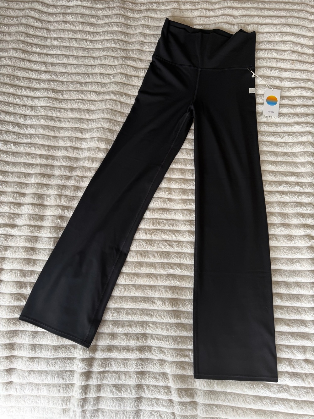 VUORI NWT - Black Wide-Leg Leggings